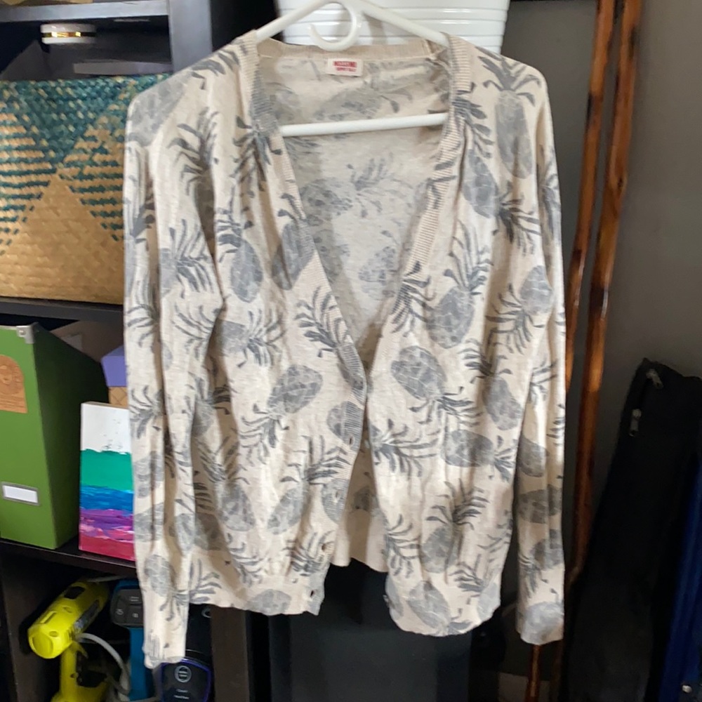 Mossimo light pineapple cardigan!